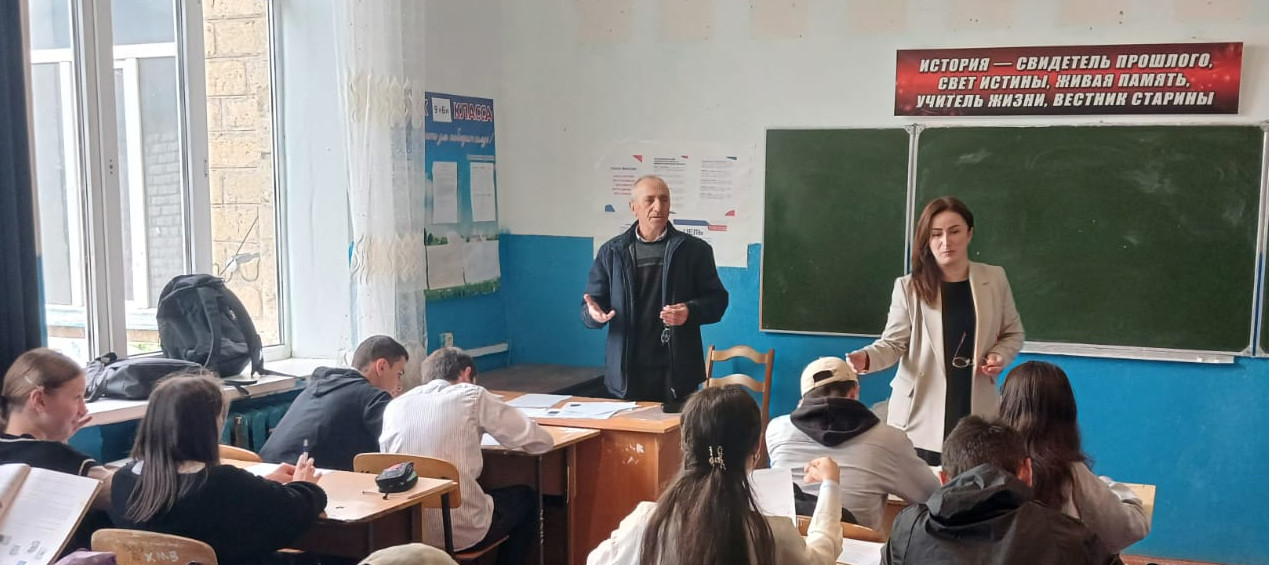 Школьники Хивского района приняли участие в профориентационном мероприятии  «Профессиональный компас – 2024»